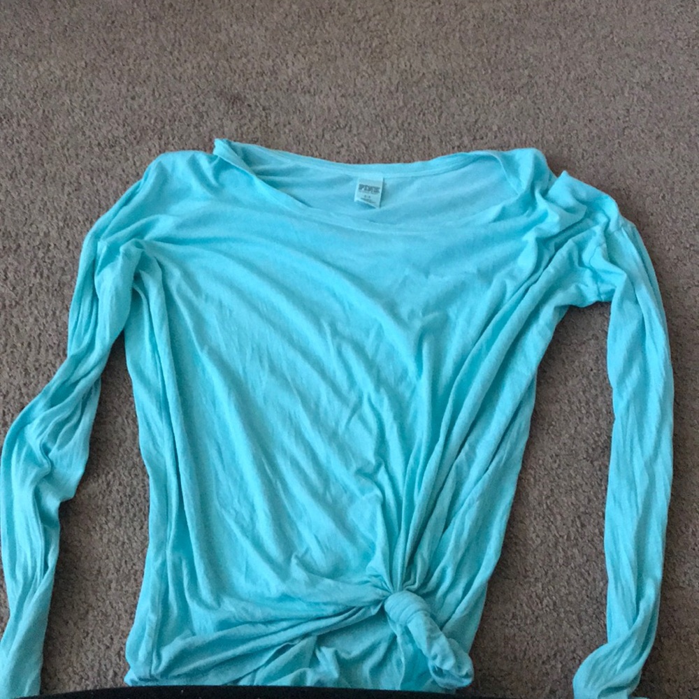 Light blue crew neck PINK small